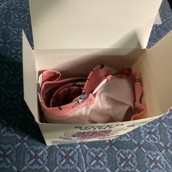 Boxed Wine Women’s Lounge Shorts and Socks New Size: M - Picture 11 of 11